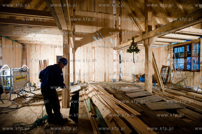 Skarszewy. Proba zbudowania drewnianego kosciola w...