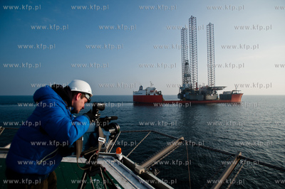 Zatoka Gdanska. Przywitanie nowo zakupionej przez firme...