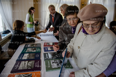 Restauracja Gryf w Zukowie. Promocja albumu Zukowo.
25.10.2014
fot....