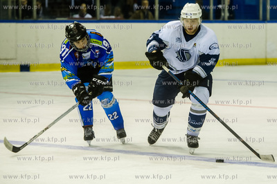 Gdansk. Hala Olivia. Mecz pierwszej ligi hokeja MH...