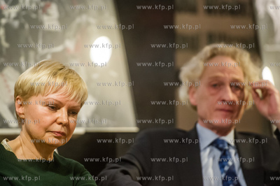 Gdansk. Teatr Wybrzeze. Premiera ksiazki pt. Teatr......