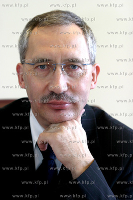 Kazimierz Smolinski - czasowo pelniacy obowiazki prezesa...