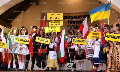 Festiwal Folkloru W kilku miastach wojewodztwa pomorskiego...