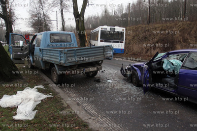 Ok. godz. 9 na wysokosci Kolibek Volkswagen T4 jadacy...