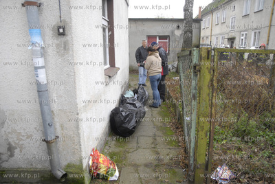 Ustka ul. Krotka - pozar mieszkania na poddaszu budynku...