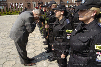 Slupsk
115 policjantow szkolonych w Szkole Policji...