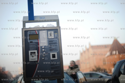 Z powodu nieskich temperatur parkometry umieszczone...
