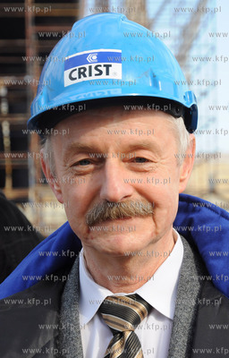 Minister Skarbu Aleksander Grad odwiedzil spolki dzialajace...