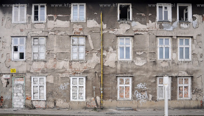 Przeznaczone do rozbiorki w wiekszosci opuszczone budynki...