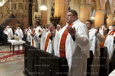 Wielki Czwartek, Msza Krzyzma w katedrze pelplinskiej...