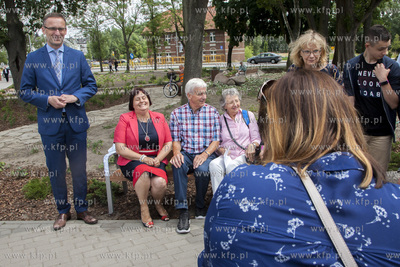 Odsłonięcie Ławeczki Przyjaźni Miast Partnerskich...