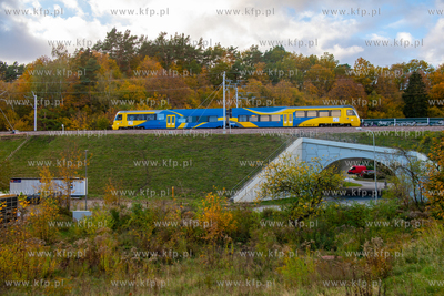 Przepust kolejowy pod trasą Pomorskiej Kolei Metropolitalnej...