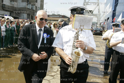 Stoczni Gdynia, ceremonia chrztu samochodowca Ro-Ro...