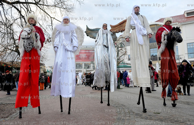 Swiateczne wigilijne spotkanie mieszkancow i wladz...
