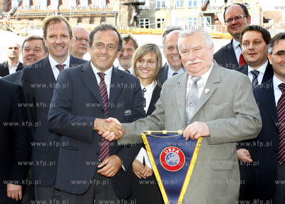 Michel Platini podczas wizyty w Gdansku spotkal sie...