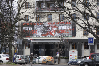 Na siedzibie Solidarnosci w Gdansku zawisnal  baner...