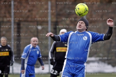 Gdansk. Boisko przy ul. Traugutta.  Sylwestrowy mecz...