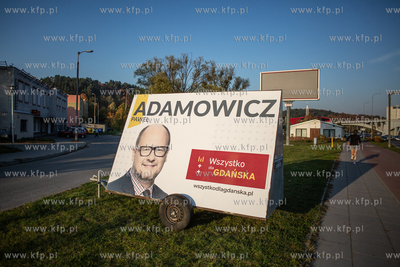 Samorządowa kampania wyborcza. Paweł Adamowicz na...