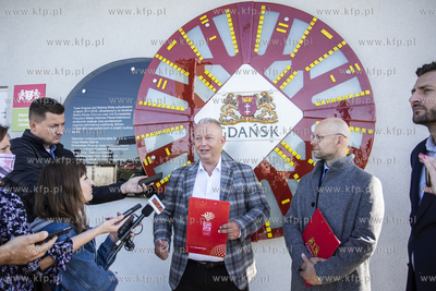 Konferencja prasowa po kontroli inwestycji tunelu pod...