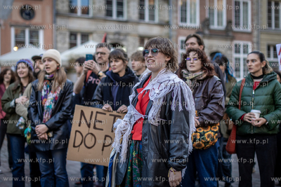 Długi Targ w Gdańsku.  Trójmiasto Przeciw Ludobójstwu...