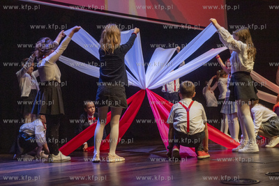 ECS. Koncert My dla Niepodległej przygotowany przez...