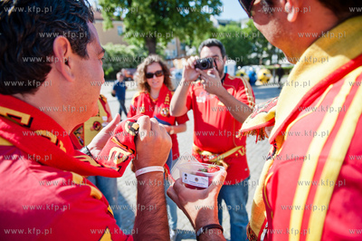 Gdansk. Kampania promujaca truskawke kaszubska. Akcja...