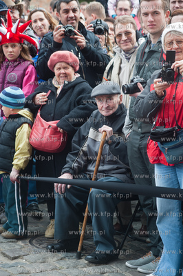 Gdansk. Plac miedzy Złota Brama a Wieza Wiezienna....