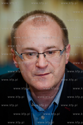 Urzad Miasta Gdanska. Briefing prasowy Macieja Lisickiego...