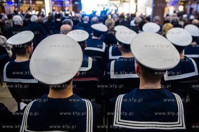 Gdansk. Dwor Artusa. Gala wreczenia nagrod dla zeglarzy...