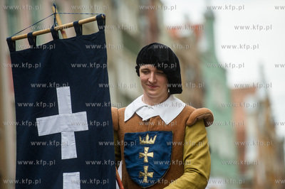 Gdansk. Swieto Miasta.  Parada Gdansczan - Wiwat Gdansk....