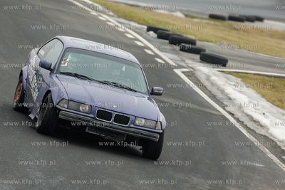 Pszczółki. Ośrodek Doskonalenia Techniki Jazdy PORD...