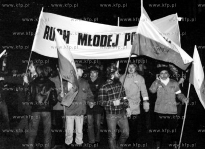 Obchody odzyskania niepodleglosci przez Polske po I...