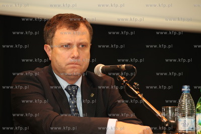 Studio Radia Gdansk. Debata kandydatow na prezydenta...