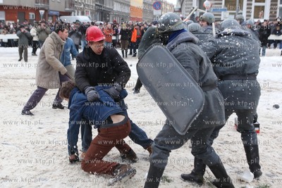 Szczecin
Obchody 40. rocznicy wydarzen z Grudnia 1970...