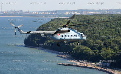 Parada z okazji obchodow Dni Morza i swieta Marynarki...