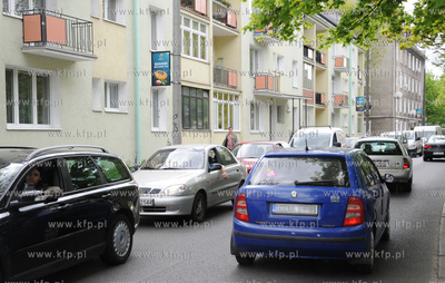 Peknieta rura wodociagowa spowodowala utrudnienia ruchu...