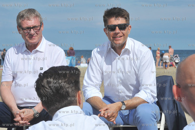 Sopot. Plaza k. Tawerny Rybitwa. Spotkanie Raszarda...