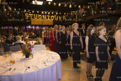 Gdańsk. Studniówka I LO w Starym Maneżu. 12.01.2019...