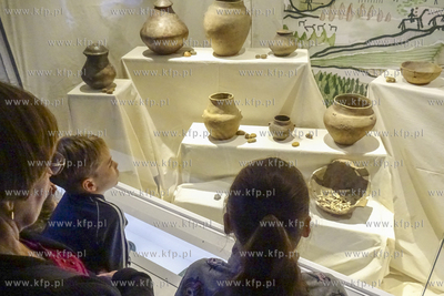 Muzeum Miasta Gdyni. Wystawa Odkryj w Gdyni nieoczywiste....