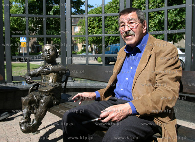 Dzisiaj niemiecki pisarz Gunter Grass, goszczacy w...