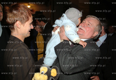 60 urodziny Lecha Walesy - przyjecie urodzinowe w domu...