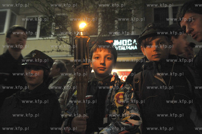 Droga Krzyzowa na ul. Swietojanskiej w Gdyni. 11.04.2014...