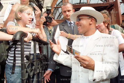 Festiwal Piosenki w Sopocie. Lou Bega wsrod lowcow...