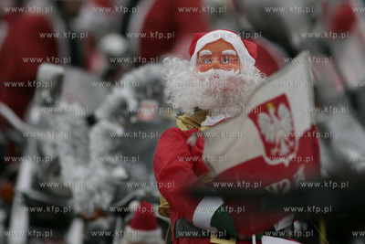 Gdansk Zaspa. Motocyklowa Parada Mikolajow. Jest to...