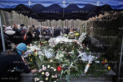 Sopot. Cmentarz Komunalny. Pogrzeb aktorki Joanny Bogackiej.
03.12.2012
fot....