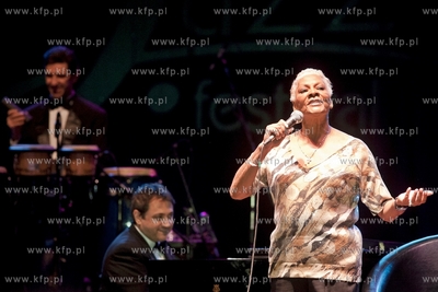 Ladies Jazz Festival. Koncert Dionne Warwick w Hali...