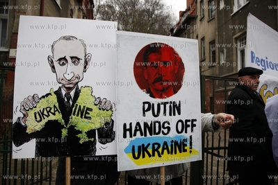 Demonstracja pod konsulatem Rosji w Gdansku Wrzeszczu...