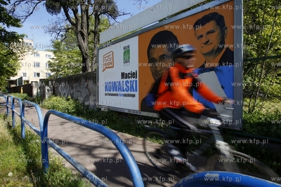 Billboard wyborczy Macieja Kowalskiego z Europy + Twoj...