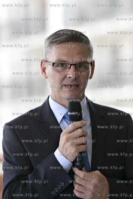 Restauracja hotelu Szafarnia w Gdańsku. Prezentacja...