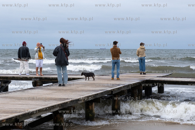Sopot. Sztorm na Bałtyku. 14.09.2024 / fot. Anna Rezulak...